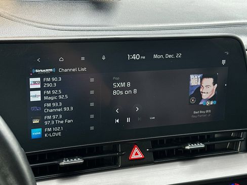 Used 2024 Kia Sportage EX image 17