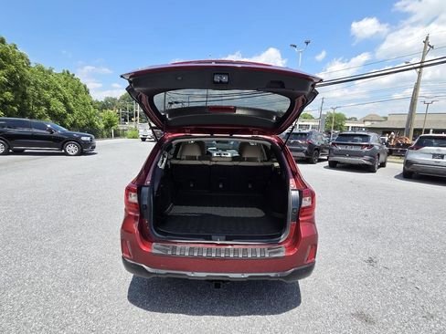 Used 2017 Subaru Outback 2.5i Limited AWD/4WD image 18