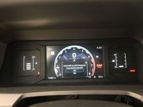 Used 2025 Toyota Tacoma SR5 AWD/4WD image 8