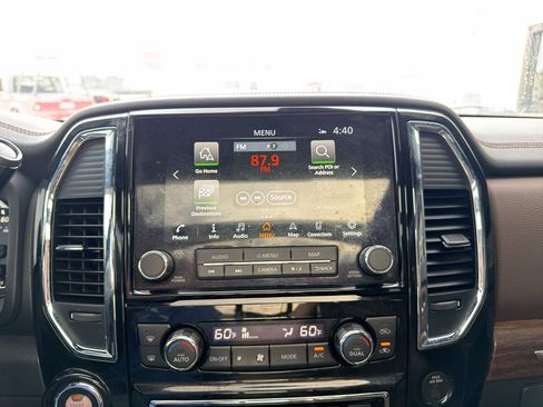 Used 2021 Nissan Titan Platinum Reserve w/ Moonroof Package image 15