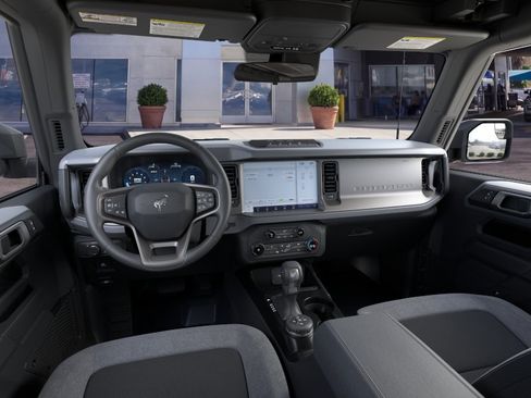 New 2026 Ford Bronco 2-Door w/ Sasquatch Package AWD/4WD image 9