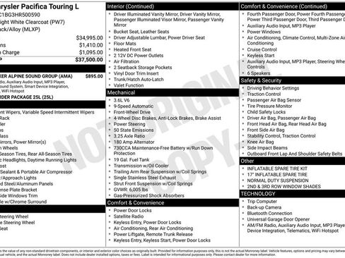 Used 2017 Chrysler Pacifica Touring-L w/ 13 Speaker Alpine Sound Group image 5