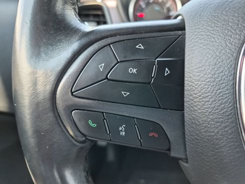 Used 2019 Dodge Challenger SXT RWD image 22