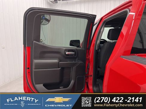 Used 2021 Chevrolet Silverado 1500 Custom Trail Boss AWD/4WD image 10