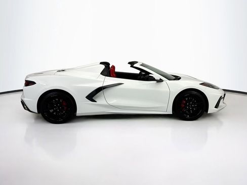 Used 2026 Chevrolet Corvette Stingray Convertible w/ 1LT RWD image 4
