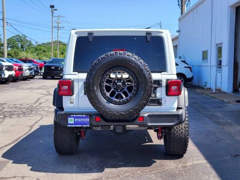 Used 2022 Jeep Wrangler Unlimited Sport AWD/4WD image 4