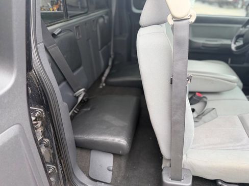 Used 2009 Dodge Dakota Big Horn w/ Convenience Group AWD/4WD image 12