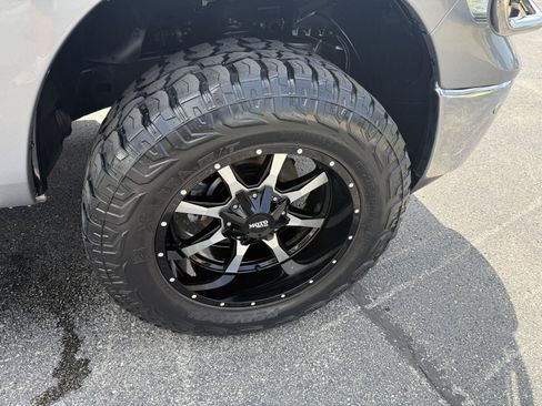 Used 2019 RAM 1500 Big Horn AWD/4WD image 44