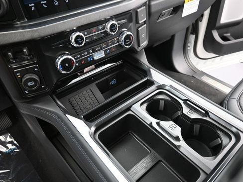 New 2026 Ford F250 Platinum image 15