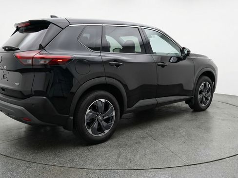 Used 2025 Nissan Rogue SV FWD image 9