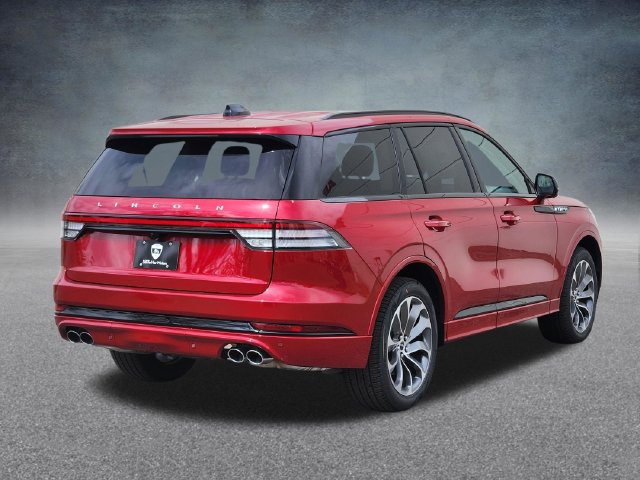 New 2026 Lincoln Aviator AWD w/ Jet Appearance Package image 7
