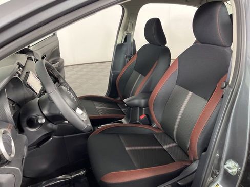 New 2025 Nissan Versa SR w/ Trunk Package image 18