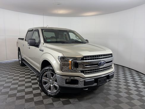 Used 2018 Ford F150 XLT w/ Equipment Group 302A Luxury AWD/4WD image 1