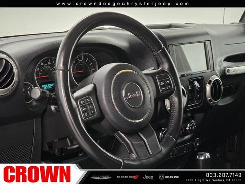 Used 2016 Jeep Wrangler Unlimited Sahara w/ Connectivity Group image 24