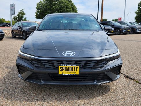 New 2025 Hyundai Elantra Sport image 5