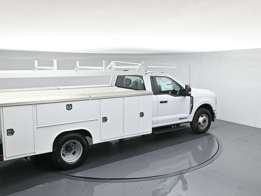 New 2025 Ford F350 XL w/ XL Chrome Package RWD image 45