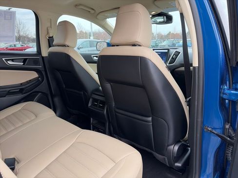 Used 2024 Ford Edge SEL w/ Convenience Package image 34