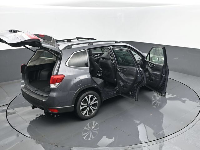 Used 2020 Subaru Forester Limited w/ Popular Package #3 AWD/4WD image 30