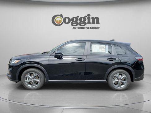 New 2026 Honda HR-V LX image 2