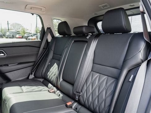 New 2026 Nissan Rogue Platinum AWD/4WD image 25