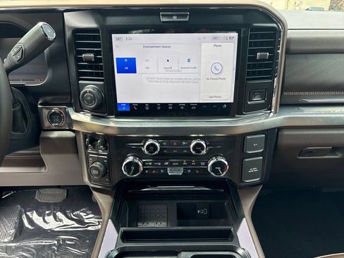 New 2026 Ford F350 King Ranch w/ Chrome Package AWD/4WD image 29