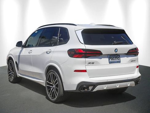 New 2026 BMW X5 sDrive40i w/ M Sport Package RWD image 4