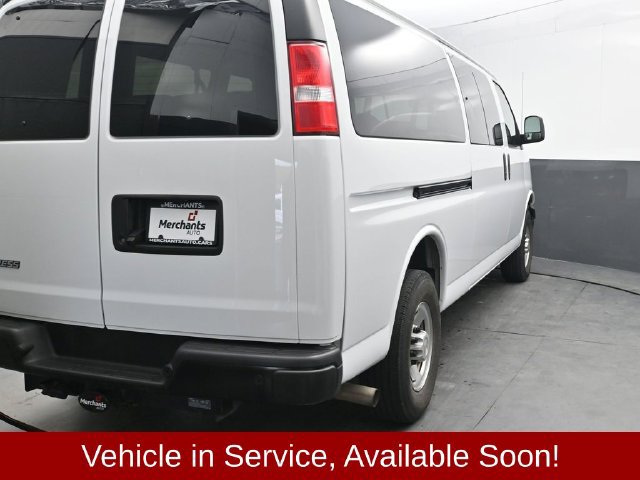 Used 2024 Chevrolet Express 3500 LS RWD image 7