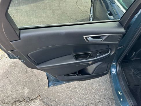 Used 2016 Ford Edge SEL w/ Equipment Group 201A image 36
