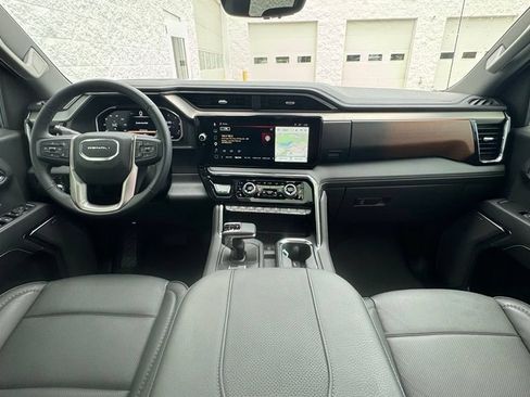 Used 2026 GMC Sierra 1500 Denali w/ Denali Reserve Package AWD/4WD image 16