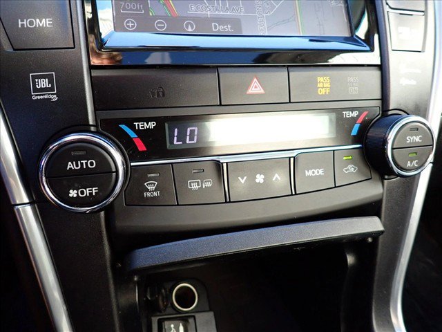 Used 2015 Toyota Camry XSE w/ Advanced Technology Package FWD image 17