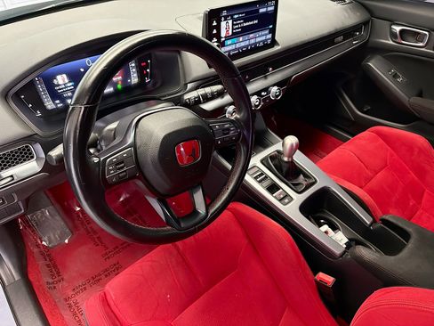 Used 2024 Honda Civic Type R image 7