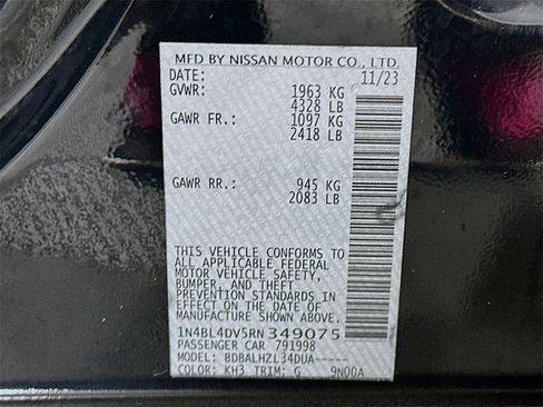 Used 2024 Nissan Altima 2.5 SV image 36