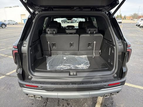 New 2026 Chevrolet Traverse LT w/ Driver Confidence Package image 34