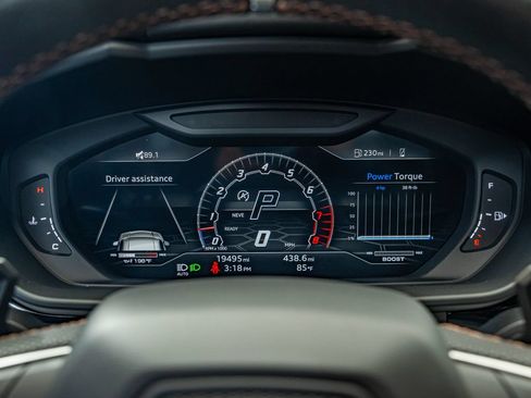 Used 2022 Lamborghini Urus AWD/4WD image 36