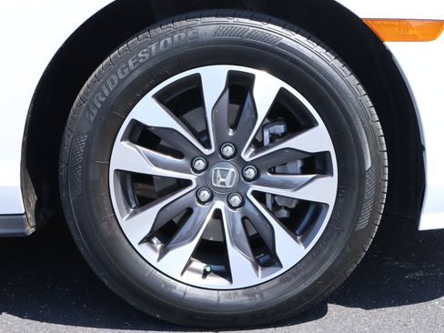 Used 2024 Honda Odyssey EX-L image 30