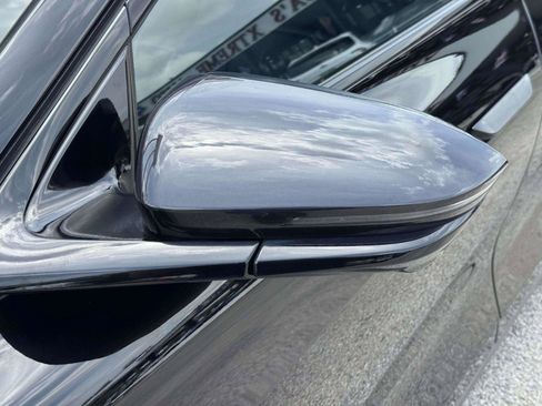 Used 2025 Lucid Air Pure RWD image 13