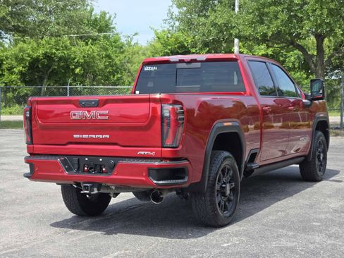 Certified 2024 GMC Sierra 2500 AT4 w/ AT4 Premium Plus Package AWD/4WD image 7