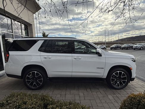 Used 2023 Chevrolet Tahoe RST w/ Luxury Package image 10