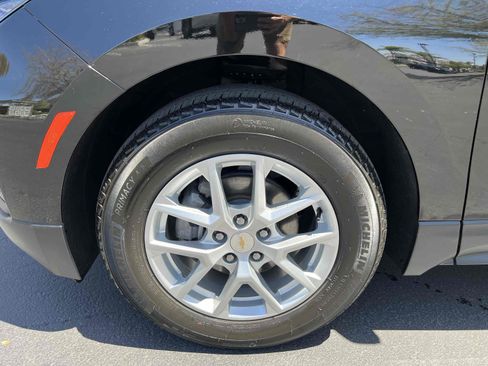 Used 2023 Chevrolet Equinox LS FWD image 71