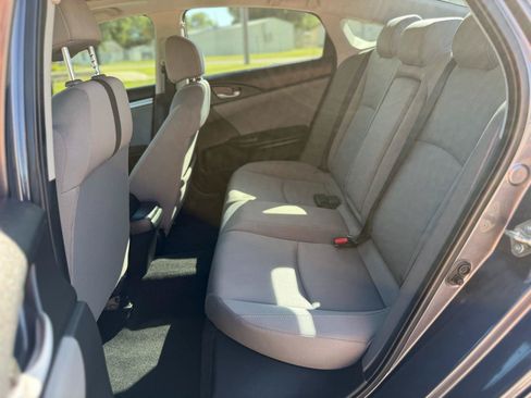 Used 2018 Honda Civic EX image 13
