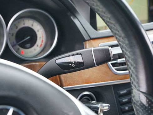 Used 2014 Mercedes-Benz E 350 Sedan image 21