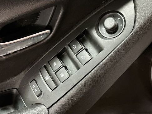 Used 2016 Chevrolet Trax LS image 18