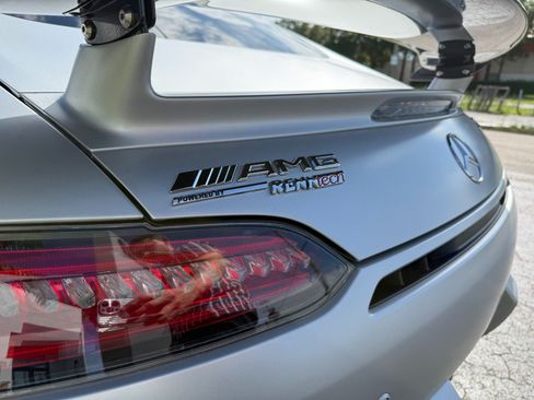 Used 2018 Mercedes-Benz AMG GT R image 34