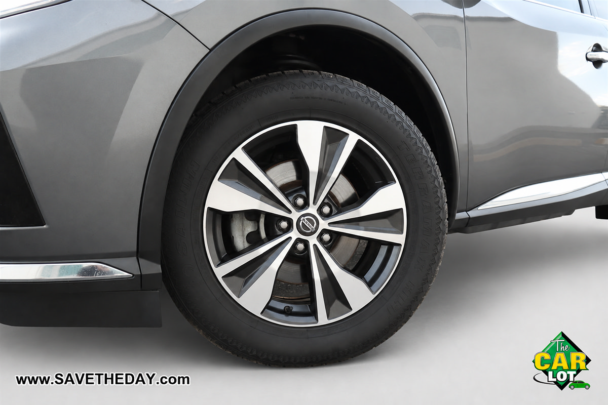 Used 2020 Nissan Murano SV FWD image 3