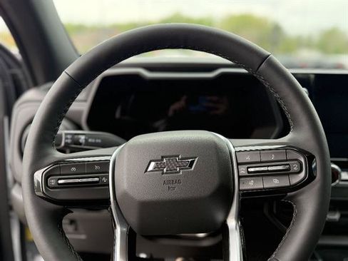 New 2026 Chevrolet Colorado Trail Boss AWD/4WD image 18