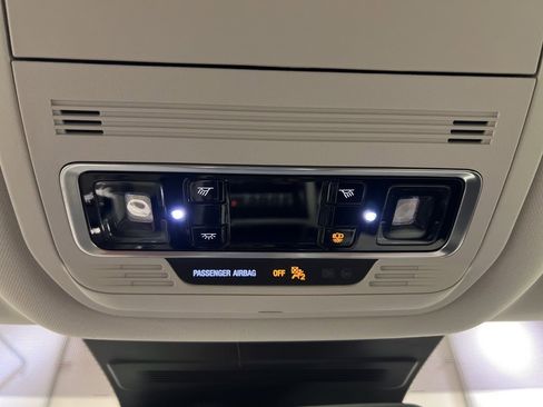 New 2026 Lincoln Nautilus Premier image 27