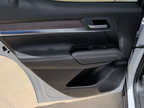 New 2026 GMC Terrain Denali w/ LPO, Floor Liner Package AWD/4WD image 34