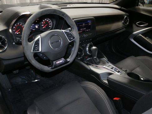 Used 2021 Chevrolet Camaro LT w/ 1LE Track Performance Package image 14