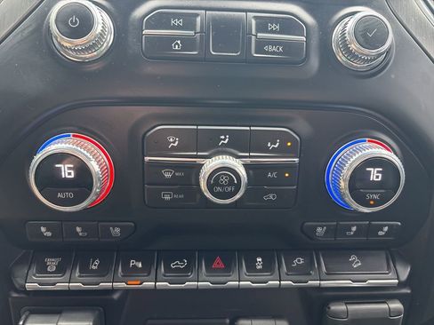 Used 2023 GMC Sierra 3500 Denali w/ Denali Ultimate Package image 31