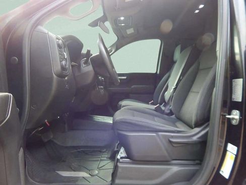 Used 2019 Chevrolet Silverado 1500 Custom Trail Boss w/ Custom Convenience Package image 14